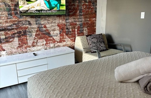 Wynwood Art District Condo | ✨Lower Wyn. Beautiful, chick, swanky in Wynwood