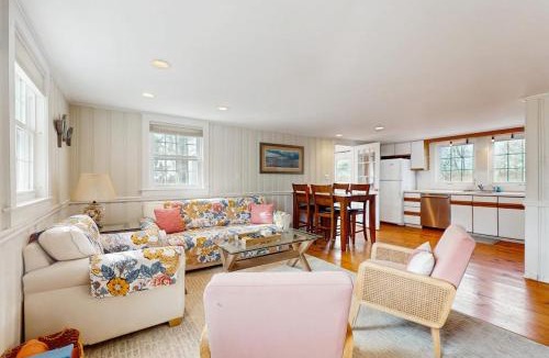 West Chatham House | Lucky Number Seven