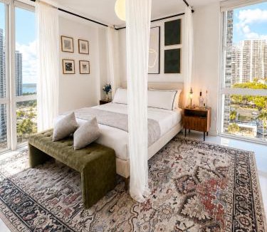 Aventura Apartment | Lux 2BR Skyline by Untitled Stay