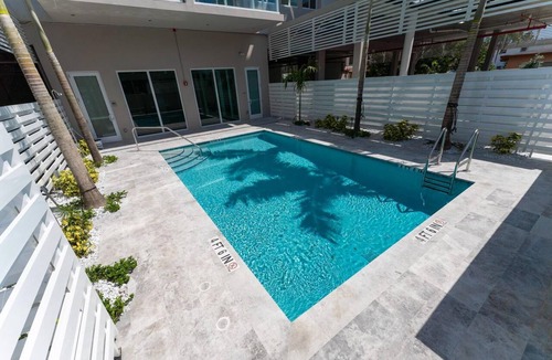 Downtown Hollywood Apartment | Lux 3BR City-View Retreat in Hollywood, 5th Floor