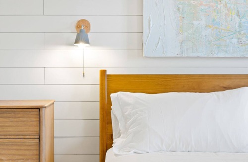 North Downtown Hotel | Lux Boutique Hotel Room in Downtown Cville | Rose Jean Room 3