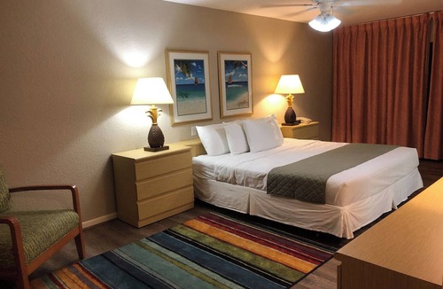Boca Raton Resort | Lux Escape 50% Off—My Vac'n Plans Fell Through! Townhouse Resort on Ocean Blvd