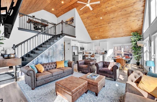 Gouldsboro Ski Chalet | Luxe Chalet w/Dome~Hot Tub~Theater~Game Room~Lake