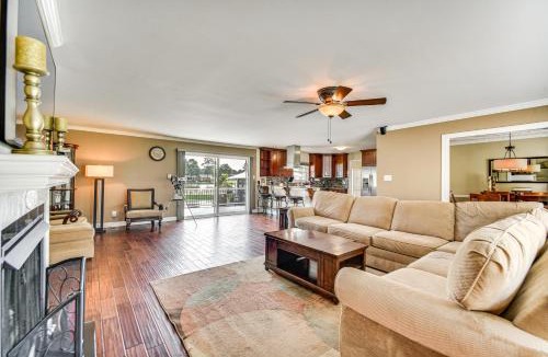 Portsmouth House | Luxe Lakefront Portsmouth Home: Fish, Swim & Play!