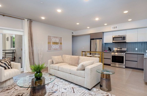 The Flats Condo | Luxurious 2BR Condo in K-town w/ Private Balcony!