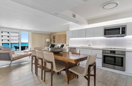 City Center Condo | Luxurious 3/3 Ocean View Condo 1415 - Located at 1 Hotel & Homes South Beach