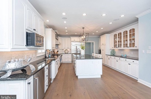 Heron Harbour Isle House | Luxurious 6 Bedroom Home in OCMD by Seaside Vacations & Sales