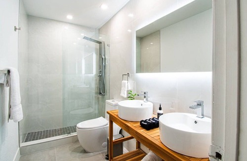 Poinciana Park Hotel | Luxurious Boutique Hotel in Fort Lauderdale