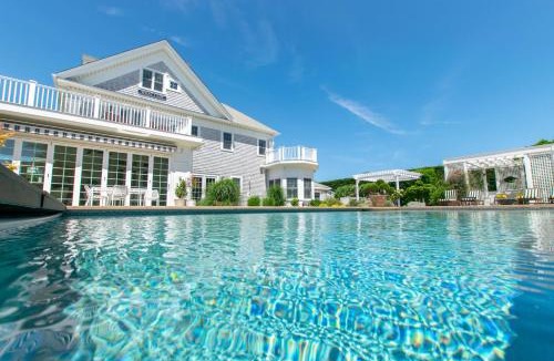 Northwest Harwich House | Luxurious Estate Private Heated pool