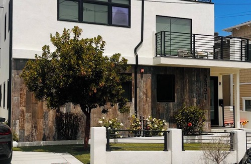 North Redondo Condo | Luxurious Modern Apartment - Unit B