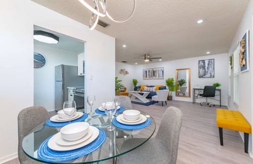 Middle River Terrace Apartment | Luxury 2 Bd Apt - Quick drive to Downtown & The Beach
