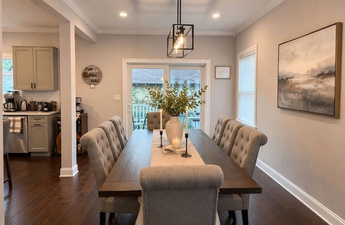Carlstadt House | Luxury 3BR Home Sleeps 8 Hot Tub Concierge Easy NYC Commute