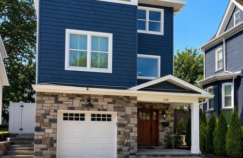 Carlstadt House | Luxury 3BR Home Sleeps 8 Hot Tub Concierge Easy NYC Commute