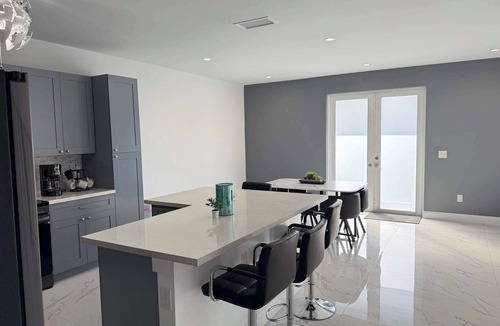 Allapattah House | Luxury 4BR Miami Villa with Hot Tub and Gazebo!