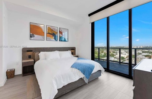 North Beach Condo | Luxury 4BR Penthouse with Panoramic Ocean Views
