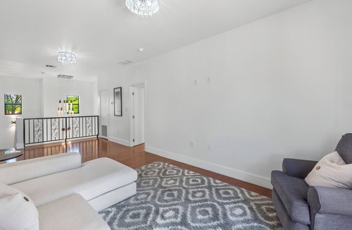 Northeast Coconut Grove Villa | Luxury 5 Bedroom Villa in Miami with heated pool