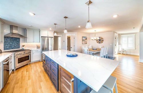 North End Condo | Luxury 5BR, 5.5BA w/Private Balcony, Elevator, Fireplace & Near Boardwalk