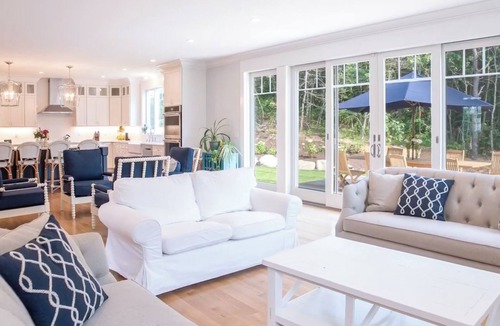 East Sandwich House | LUXURY 5BR with AC, PRIVATE POOL, and BASKETBALL COURT