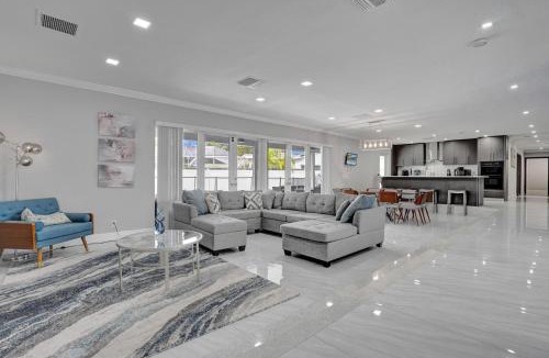 South Lake House | Luxury 6B Villa Heated Pool Near Hollywood Beach