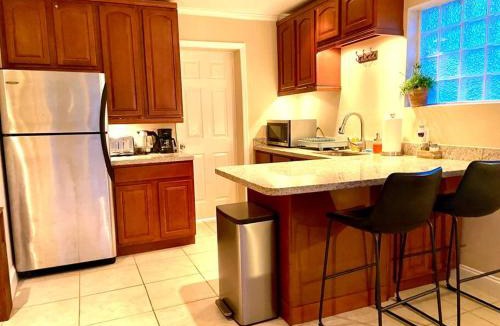 South Lake House | Luxury beach casita Private entry Private patio Free wifi and Parking
