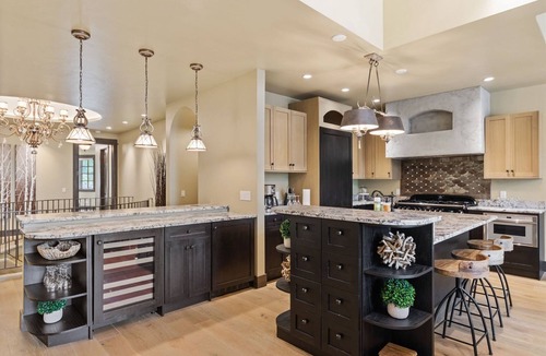 Bigfork Ski Chalet | Luxury Bear Dance Chalet in exclusive gated community! Fireplace! Boat Dock!