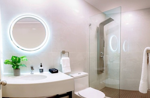 Poinciana Park Hotel | Luxury Boutique Hotel in Fort Lauderdale