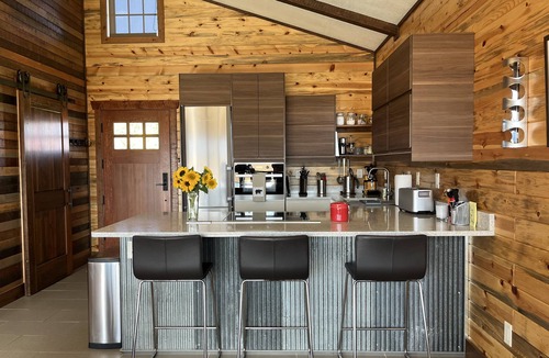 Somers Apartment | Luxury Cabin on a 300 acre farm with Spectacular views of Flathead Lake