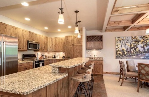 Bigfork Condo | Luxury Condo in Bigfork Harbor on Flathead Lake