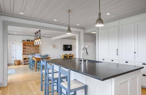 West Chatham Condo | Luxury condo in Chatham with amenities! RPMS119