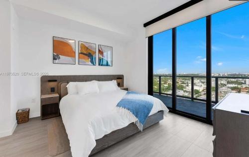 North Beach House | Luxury Corner Condo with Panoramic Ocean Views