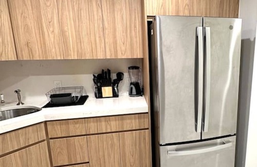 Weehawken Apartment | Luxury escape near New York City
