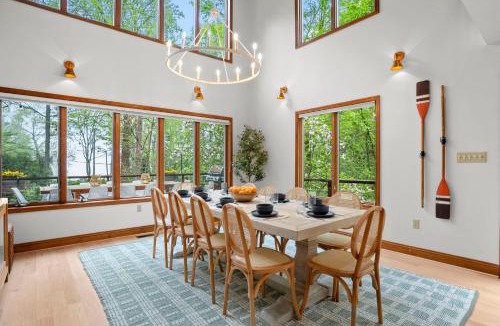 Calvert Beach-Long Beach House | Luxury Family - 5BR, Game Rm, Movie Rm, Fire Pit, Beach