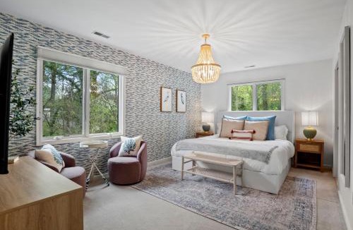 Calvert Beach-Long Beach House | Luxury Family - 5BR, Game Rm, Movie Rm, Fire Pit, Beach