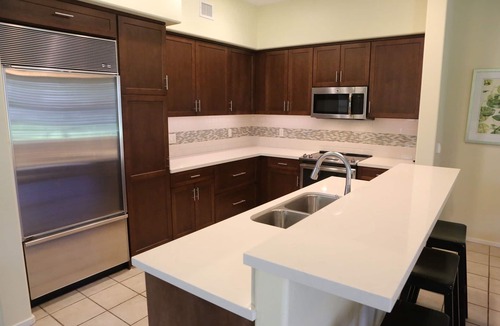 Woodstock House | Luxury Koolina Coconut Plantation Townhome