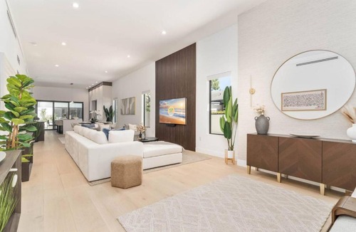 Buena Vista Villa | Luxury Miami Oasis Heated Pool & BBQ