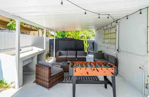 West Little Havana Apartment | Luxury Miami Studio Next to Beach & Airport
