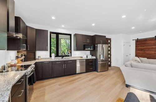 Woolen Mills House | Luxury Modern Home + Studio | Elevator | Rooftop