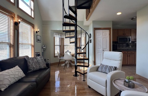 Southern Cabin | Luxury Mountain Cabin Inside Monongahela National Forest