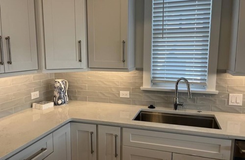North End House | Luxury Newer Single Family Home Near North End Beach & Boardwalk Features 5BR, Elevator, Sleeps 14
