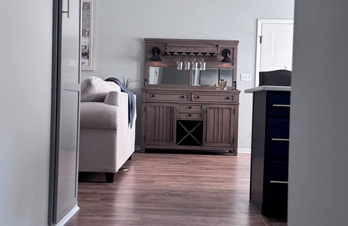 Canton House | Luxury North Canton Retreat, Sleeps 4, Jetted Soaking Tub