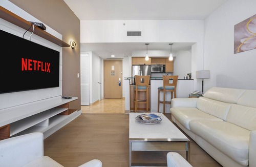 Sunny Isles Beach Condo | ♛ Luxury Penthouse with Panoramic Ocean Views at Marenas Resort ★