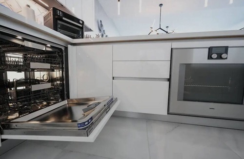 Hollywood Lakes Condo | Luxury Private Condo W/Jacuzzi and Ocean View!
