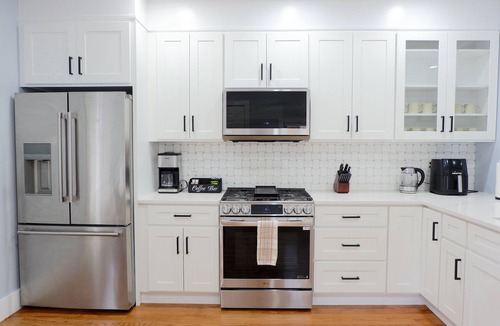 Ashmont House | Luxury Retreat - 7 min walk to subway - Minutes to Downtown