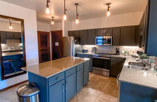 Edray Condo | Luxury Ski-In/Out Condo – 305 Soaring Eagle, Stunning Sunrise Views & Hot Tubs!