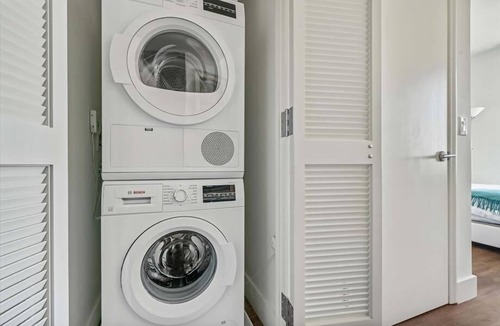 White Plains Apartment | Luxury Studio Apartment | Downtown White Plains | Gym + Clubroom