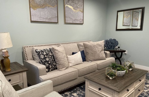 North Chesterfield House | Luxury townhome w/Private guest floor