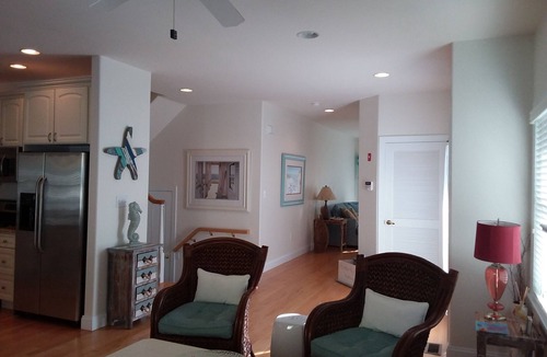Wildwood Crest House | Luxury UpScale Listing! 4 Bedrooms + 3.5 Baths, Steps From Beach -Sleeps 8