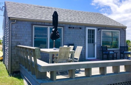 Smith Point Cottage | Madaket Cottage Waterfront In Nantucket!