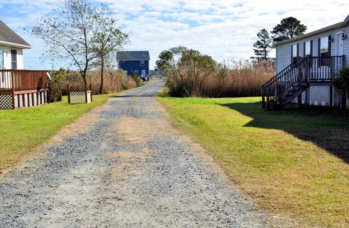 Chincoteague Cottage | Mae's Landing - Comfortable 2BR close to Memorial Park, NO LINENS PROVIDED