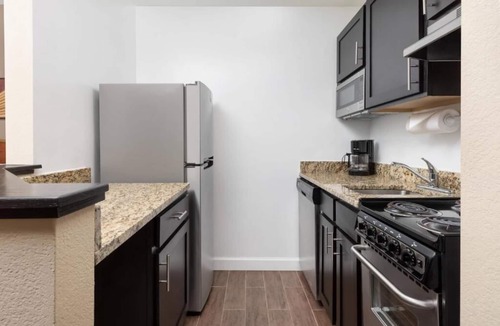 Mount Laurel Hotel | MainStay Suites Mt. Laurel - Philadelphia
